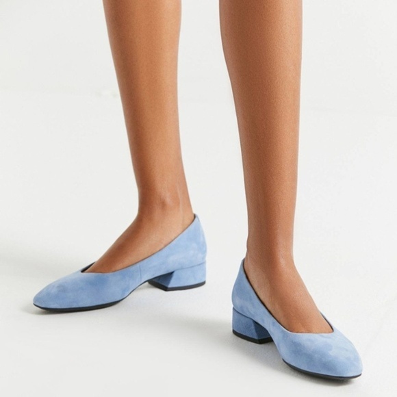 NWT Vagabond Shoemakers Joyce Sky Suede Pumps